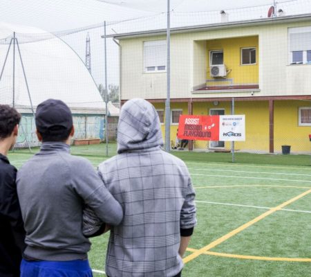 Fondazione Milan e Fondazione AEM rigenerano uno spazio sportivo alle porte di Milano a disposizione di giovani coinvolti in percorsi di riscatto sociale